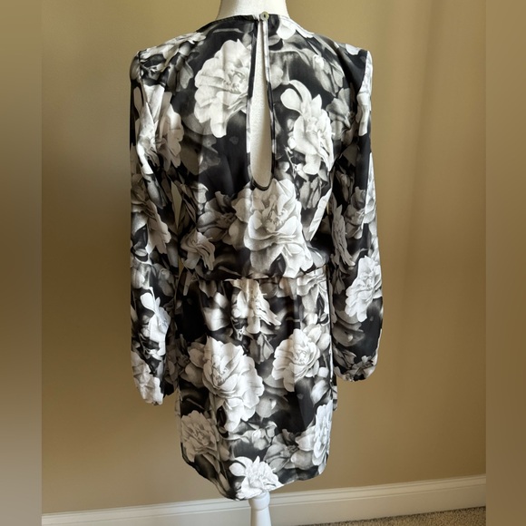 Show Me Your Mumu Rainey Mini Dress in Black/White Floral - Picture 8 of 9